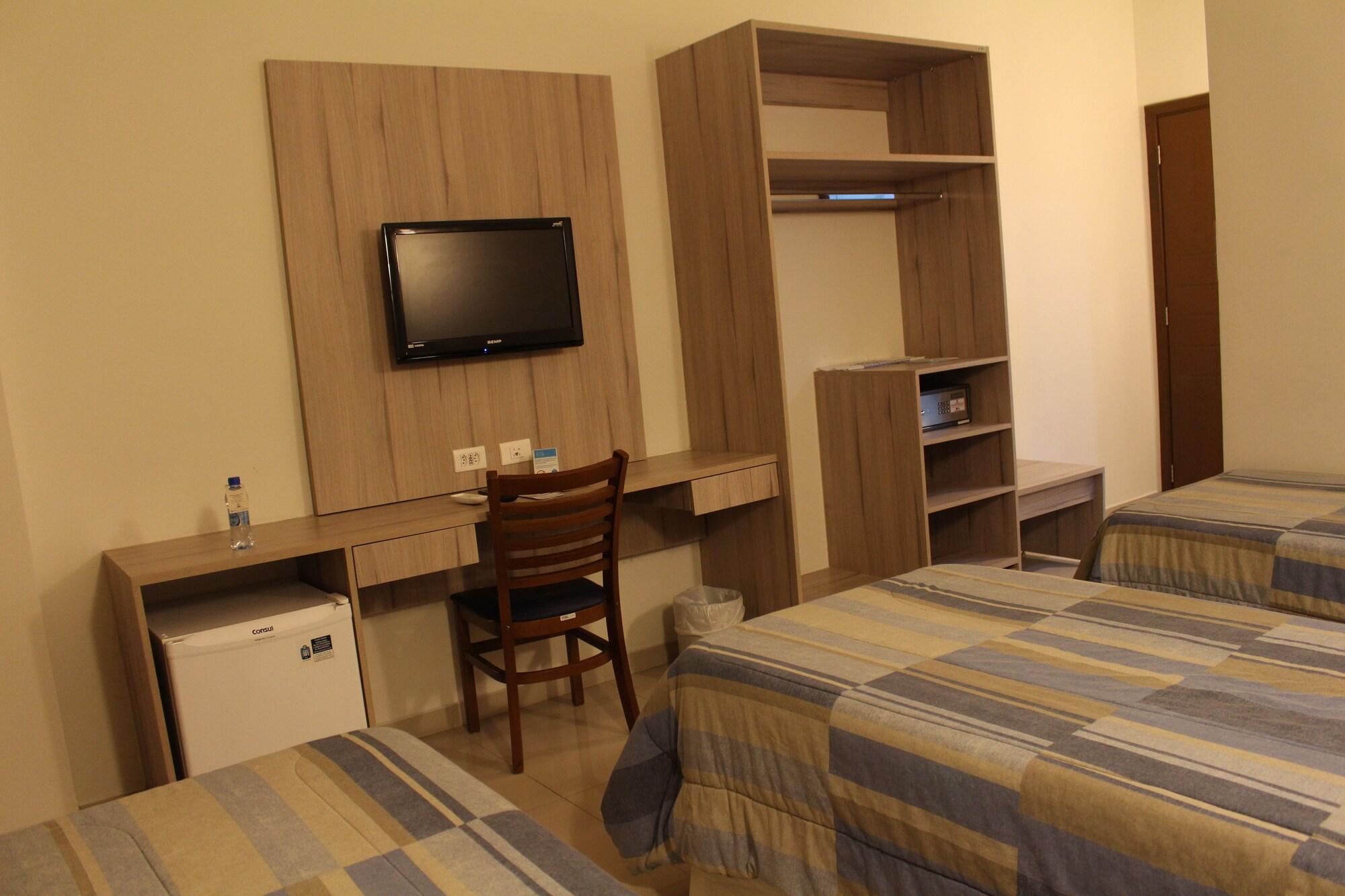 Hotel Estacao 101 - อิตาจาอิ ภายนอก รูปภาพ