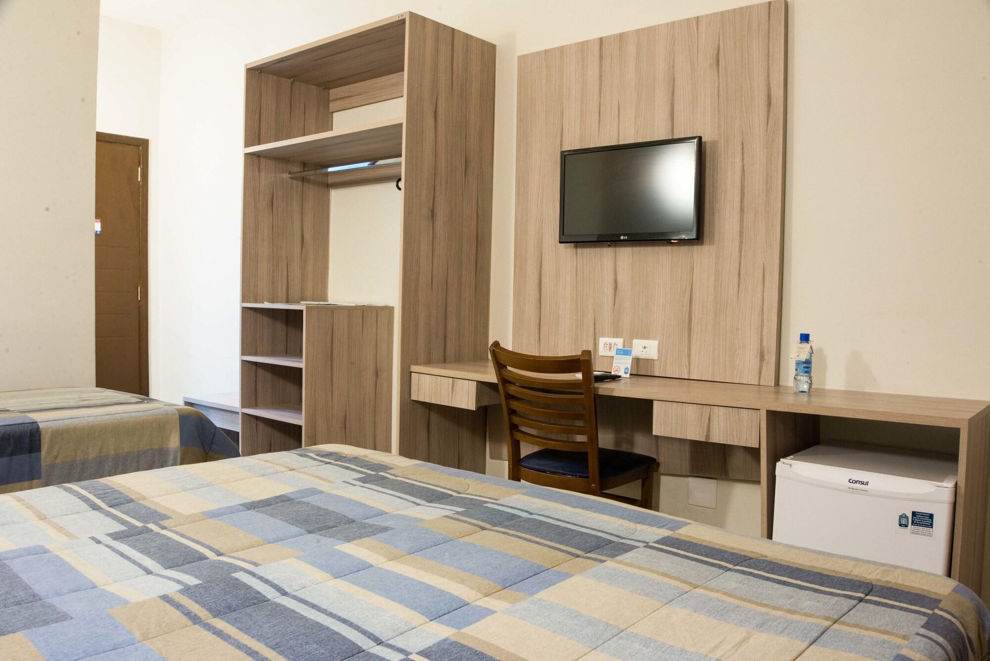 Hotel Estacao 101 - อิตาจาอิ ภายนอก รูปภาพ
