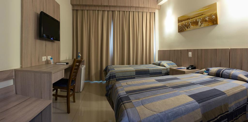 Hotel Estacao 101 - อิตาจาอิ ภายนอก รูปภาพ